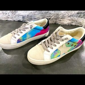 Vintage Havana Ember Multi Tie Dye size 8 sneakers